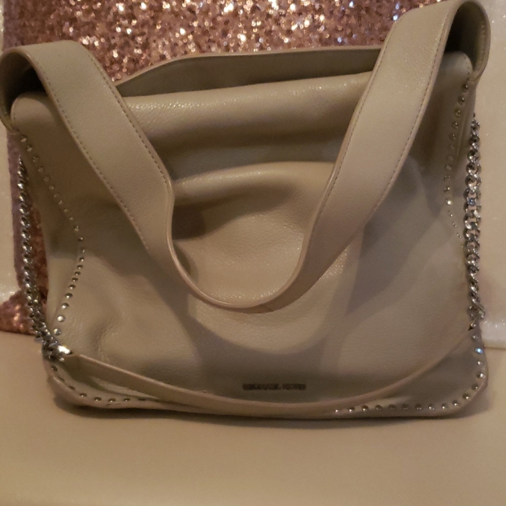 Michael Kors Grey Leather Shoulder Bag